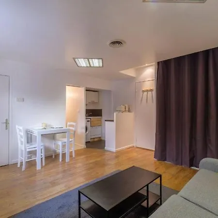 Cocon Au Coeur D'antibes * Антиб